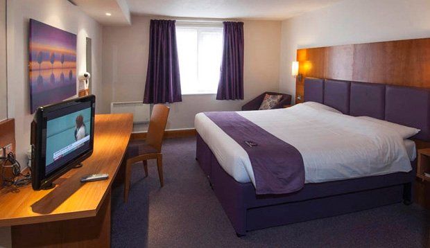 Premier Inn Chester Central - North Dış mekan fotoğraf